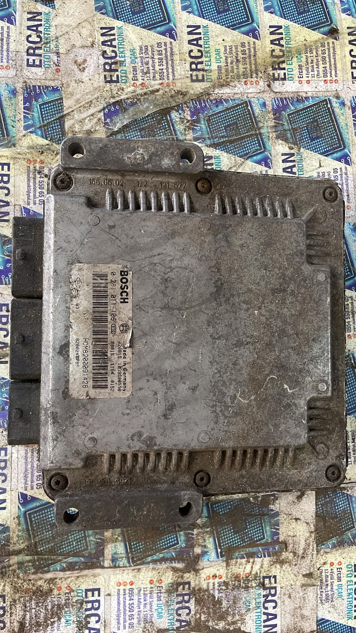 0281011106 Renault Master 2.2 Motor Beyni